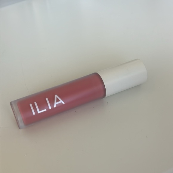 ILIA Balmy Gloss Tinted Lip Oil - petals - Picture 4 of 4